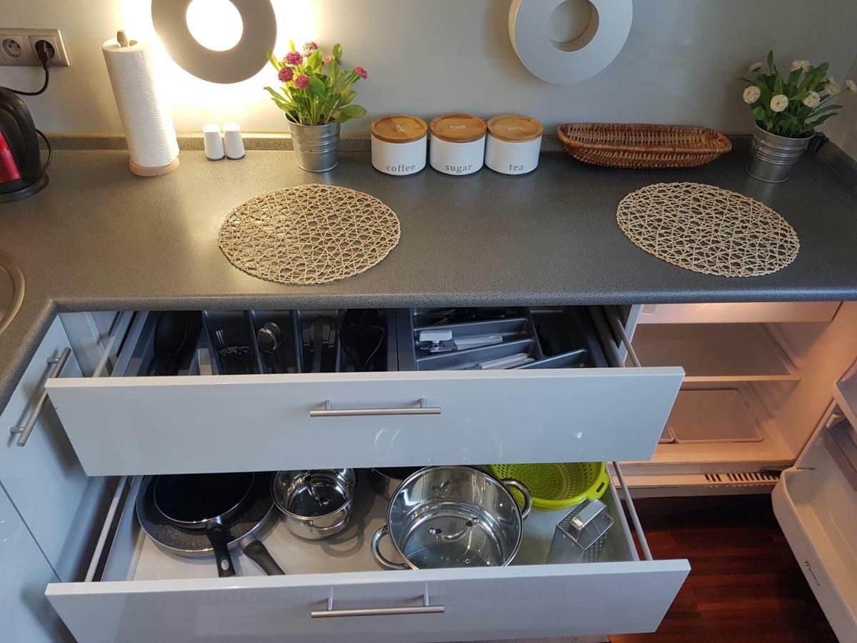 Pod Jasna Gora - Apartament 3 Częstochowa Esterno foto