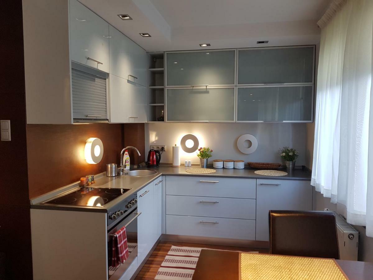 Pod Jasna Gora - Apartament 3 Częstochowa Esterno foto
